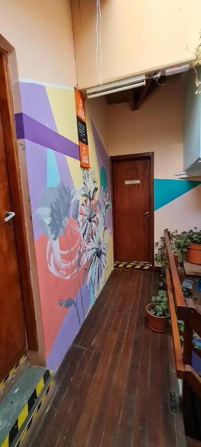La Casa Del Arbol - Hostel אל בולסון מראה חיצוני תמונה