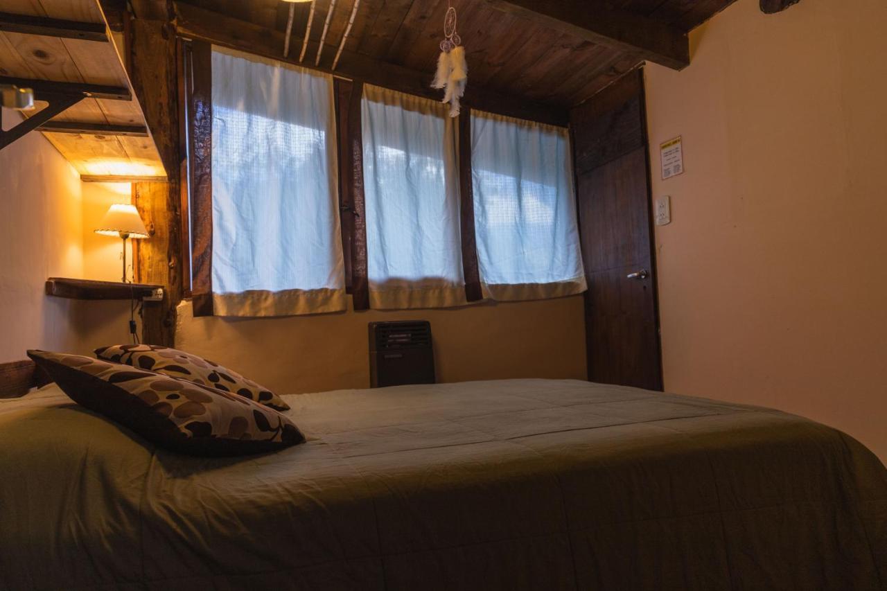 La Casa Del Arbol - Hostel אל בולסון מראה חיצוני תמונה