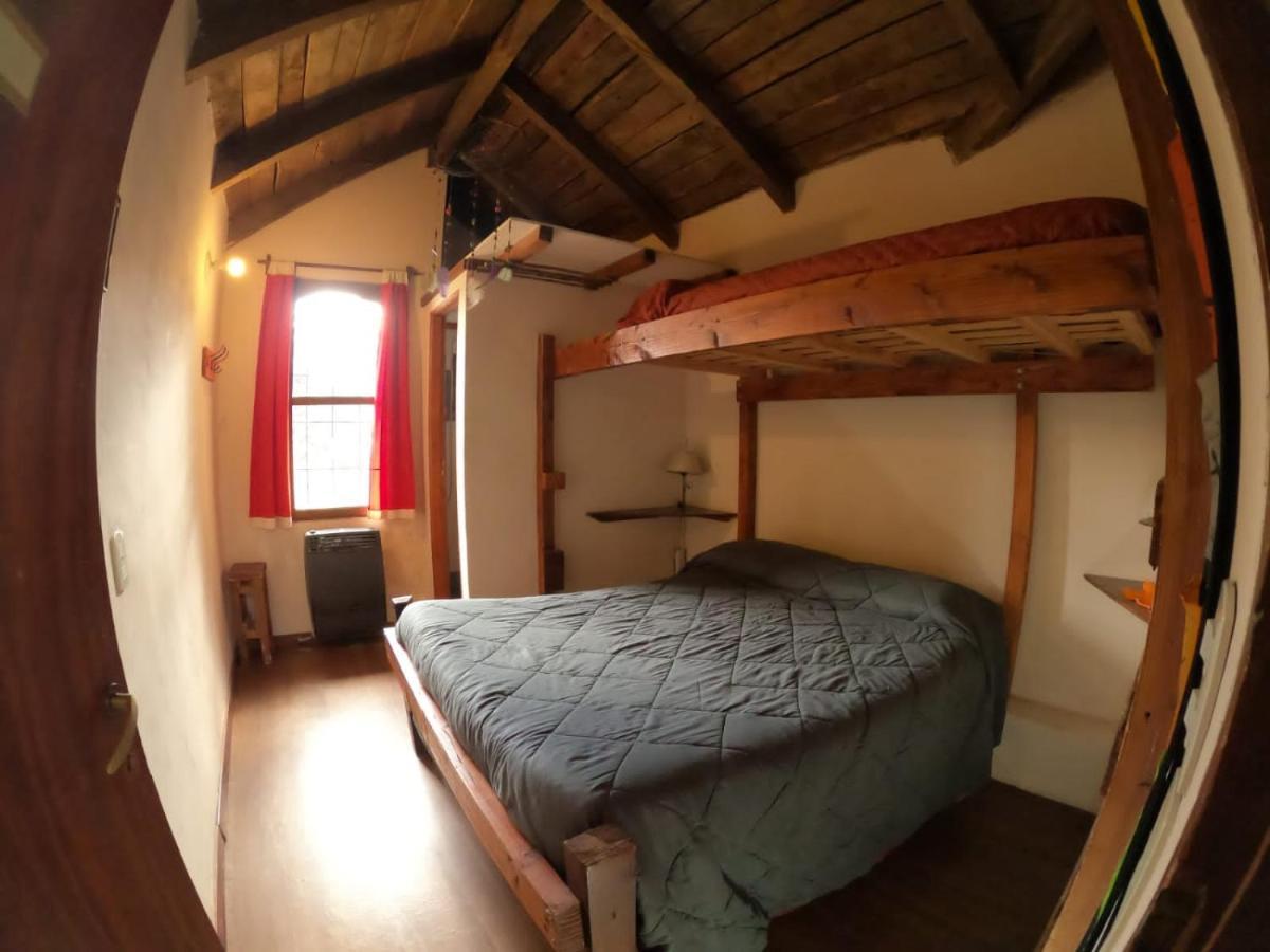 La Casa Del Arbol - Hostel אל בולסון מראה חיצוני תמונה